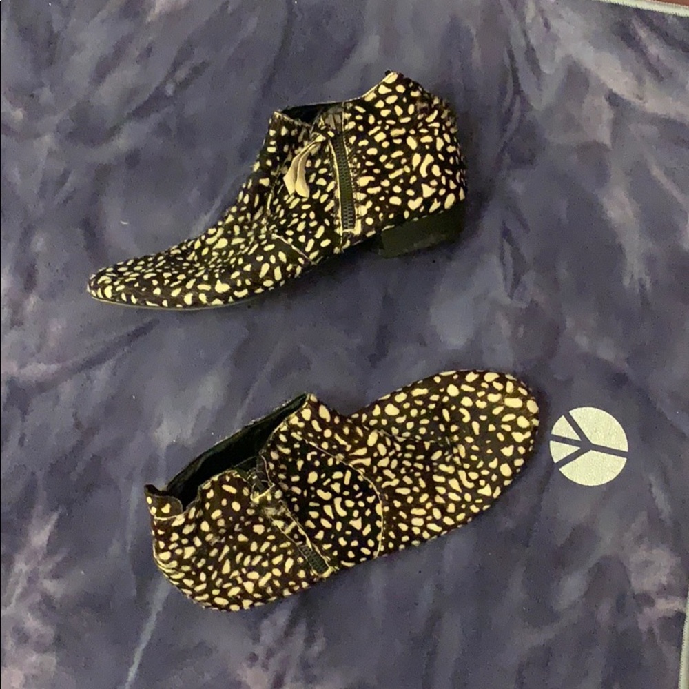 Dolce Vita ankle boots